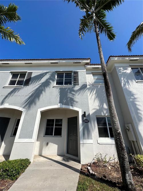 2907 Se 15th Ter, Homestead, FL, 33035-2348 | Card Image