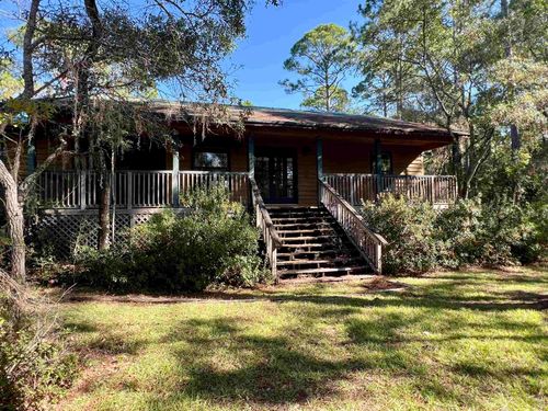 84 Chattahoochee St, Panacea, FL, 32346-2201 | Card Image