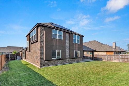 512 Strait Ln, Waxahachie, TX, 75165-1266 | Card Image