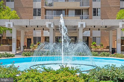 apt-710-3001 Veazey Ter Nw, WASHINGTON, DC, 20008-5403 | Card Image