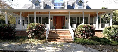 220 Jordan Narron Rd, Selma, NC, 27576-6036 | Card Image