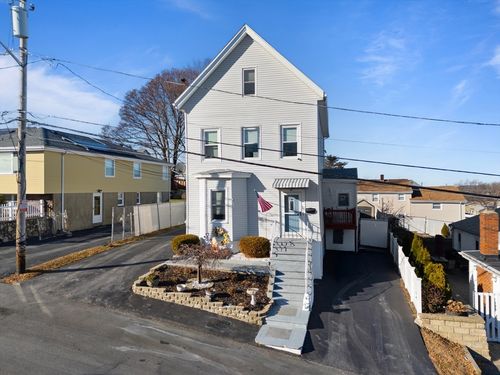 18 Seaview Ave, Revere, MA, 02151-5704 | Card Image