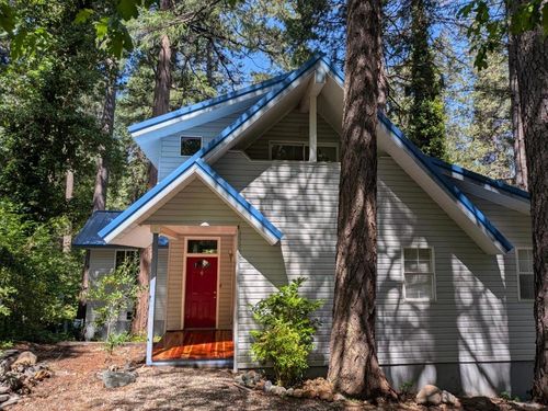 13020 Sadie D Dr, Nevada City, CA, 95959-9526 | Card Image