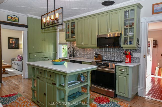 89 Morrow Rd, House other with 4 bedrooms, 3 bathrooms and 6 parking in Lansdowne ON | Image 17