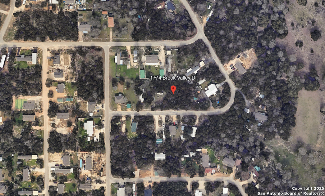 Land in Canyon Lake 4