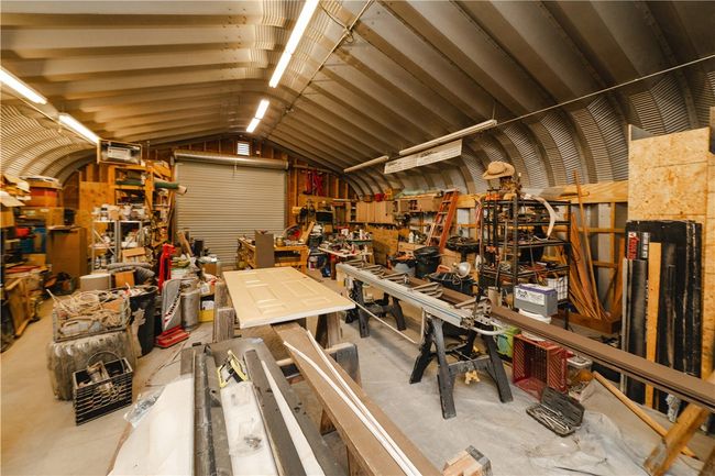 Garage | Image 65