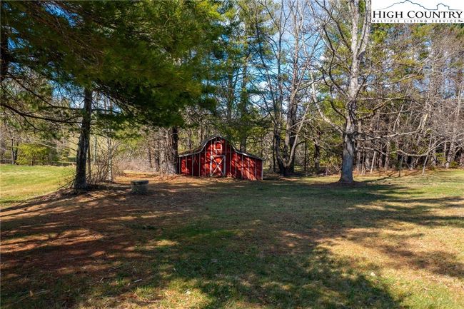 627 Saddle Mountain Church Rd, House other with 3 bedrooms, 1 bathrooms and null parking in Ennice NC | Image 48