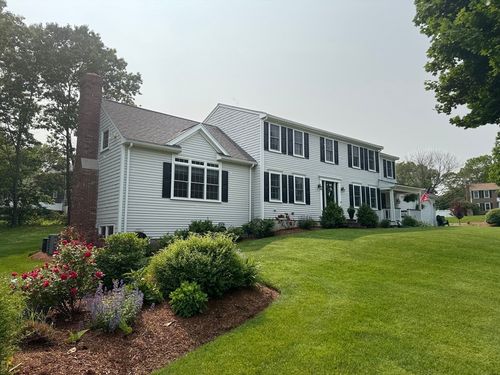 46 Kerry Dr, Mansfield, MA, 02048-3433 | Card Image