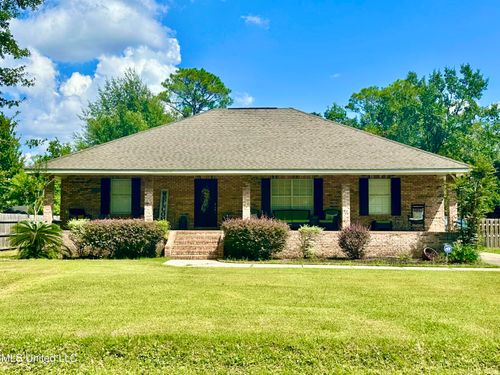 6816 Natchez Rd, Biloxi, MS, 39532-5136 | Card Image