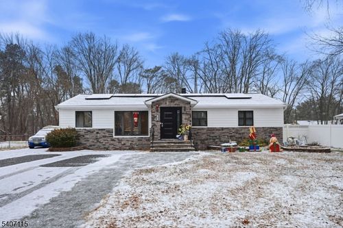 587 Marlboro Rd, Old Bridge, NJ, 08857-3713 | Card Image