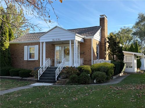 305 Harrison St, Rossville, IL, 60963-1028 | Card Image