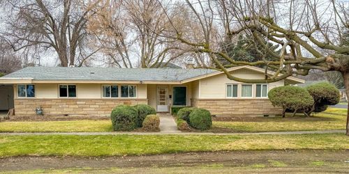 1021 Prosser Ave, Prosser, WA, 99350-1353 | Card Image