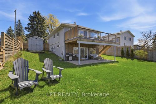 45 Water St, Penetanguishene, ON, L9M1M8 | Card Image