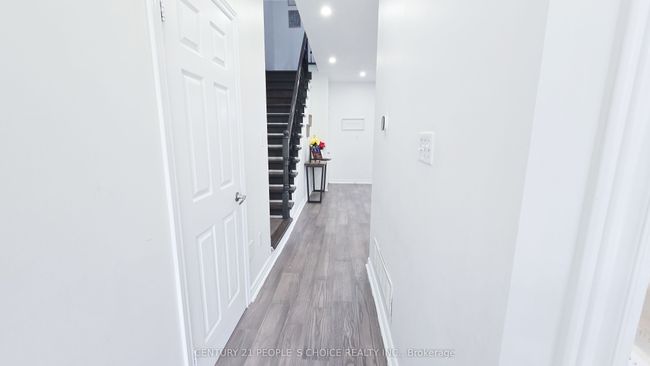 42 Deepcoral Crt, House attached with 4 bedrooms, 4 bathrooms and 3 parking in Brampton ON | Image 20