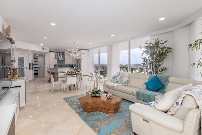APT-1602C - 100 S Birch Rd, Condo with 3 bedrooms, 3 bathrooms and null parking in Fort Lauderdale FL | Image 12
