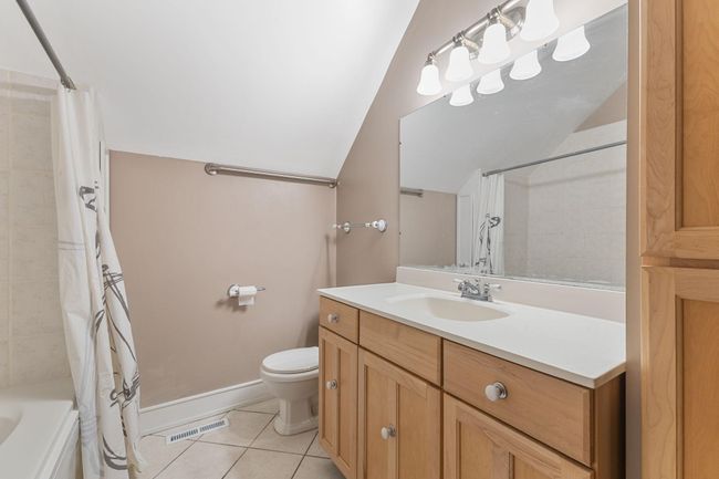 Vivid Spaces_1096 14th Ave SE_26.JPG | Image 25