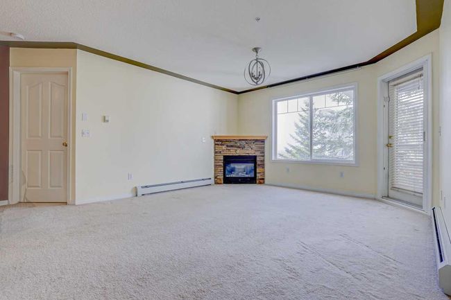 305 - 345 Rocky Vista Park Nw, Home with 2 bedrooms, 2 bathrooms and 1 parking in Calgary AB | Image 22