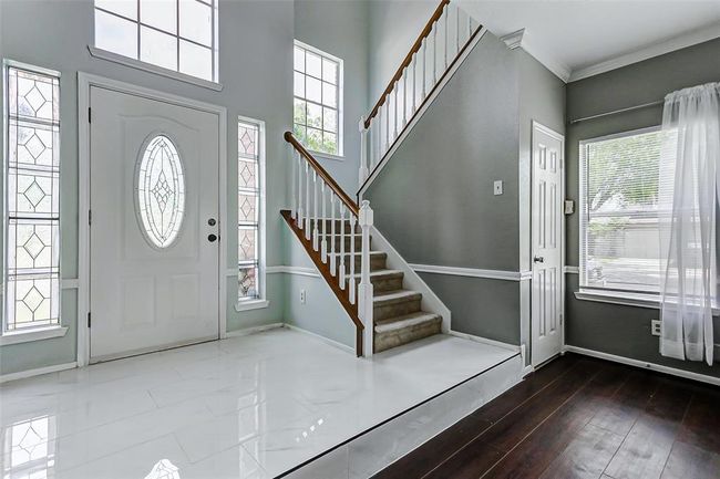 1410 Quiet Green Ct, House other with 3 bedrooms, 3 bathrooms and 2 parking in Houston TX | Image 9