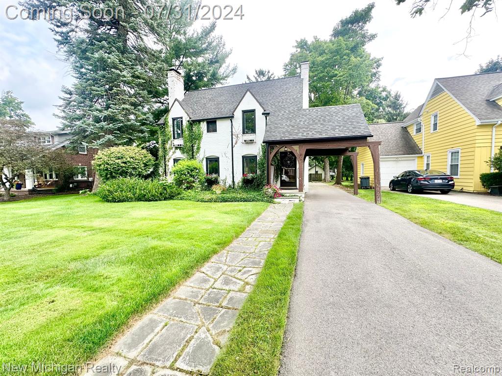 Clark St, Owosso, MI 48867