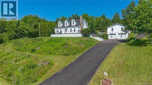 6 Donald Rd, Rothesay, NB, E2S1A7 | Card Image