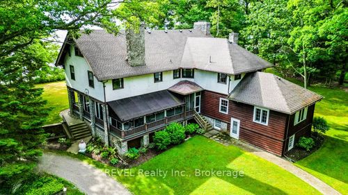 683 Pt Abino Road S, Fort Erie, ON, L0S1N0 | Card Image