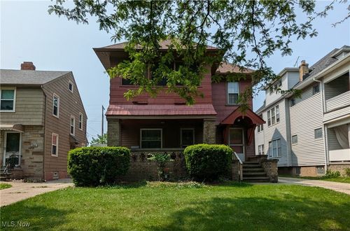17812 E Park Dr, Cleveland, OH, 44119-2012 | Card Image