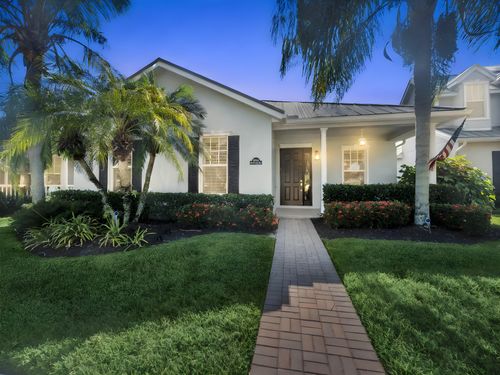 10542 Sw Westlawn Blvd, Port St Lucie, FL, 34987-2495 | Card Image