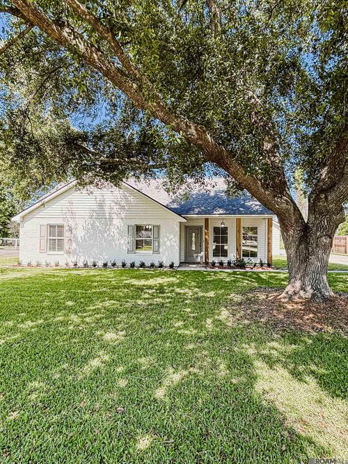 14189 Troy Duplessis Rd, Gonzales, LA, 70737-5951 | Card Image