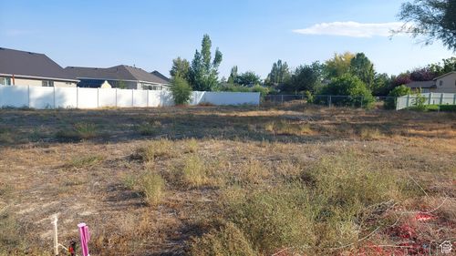 406-3015 250, Vernal, UT, 84078-8689 | Card Image