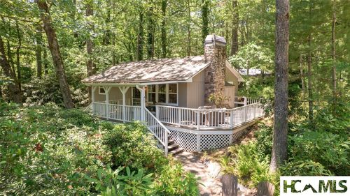 92 Hicks Rd, Highlands, NC, 28741 | Card Image
