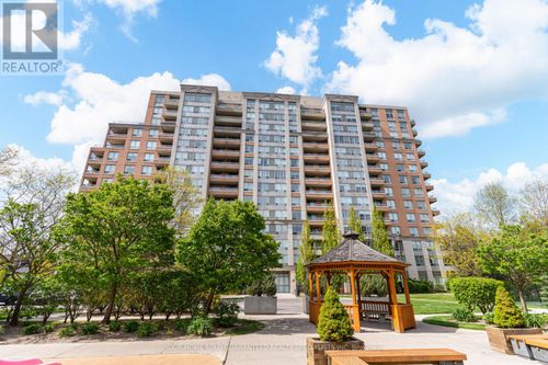 408-29 Northern Hts Drive, Richmond Hill (Langstaff), ON, L4B4L8 | Card Image
