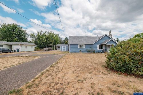 1217 1st Ave, Sweet Home, OR, 97386-1414 | Card Image