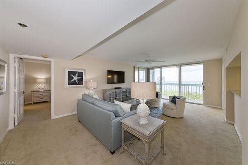 apt-802-5550 Heron Point Dr, NAPLES, FL, 34108-2820 | Card Image