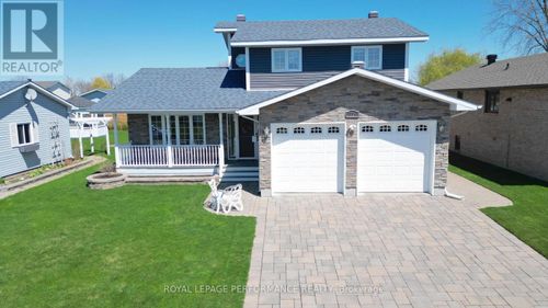1729 Macintyre Ave, Cornwall, ON, K6J5T7 | Card Image
