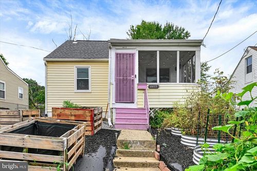 4413 Saint Georges Ave, BALTIMORE, MD, 21212-4938 | Card Image