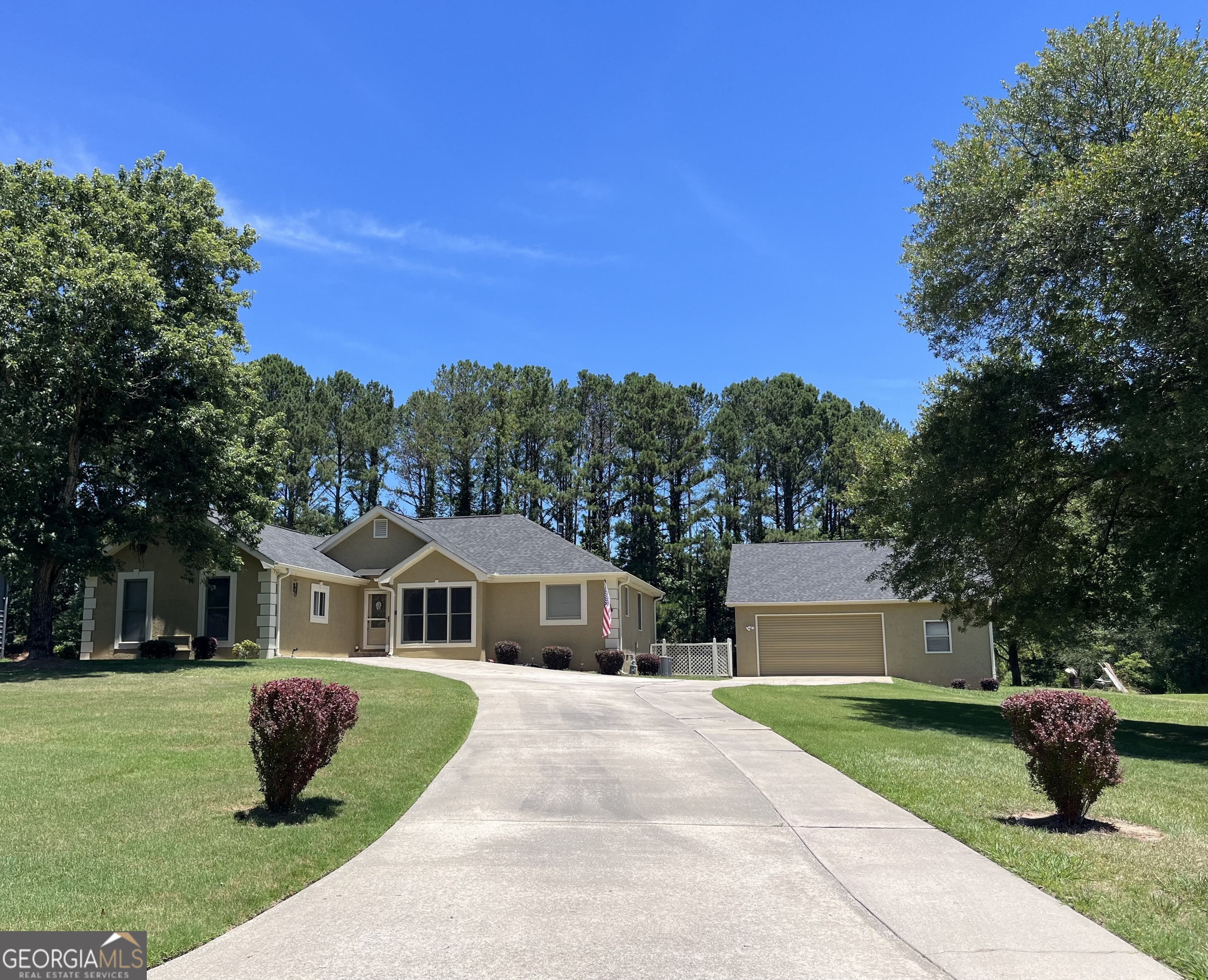 Market Cir, Sharpsburg, GA 30277