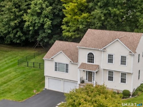 314 Briarwood Dr, Manchester, CT, 06040-6902 | Card Image