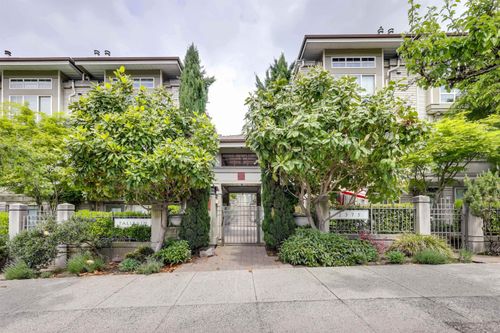 11-2375 W Broadway, Vancouver, BC, V6K2E6 | Card Image