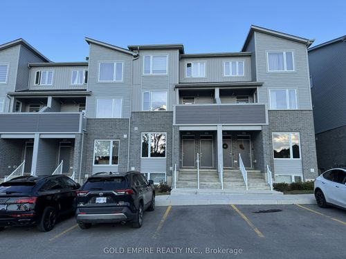 {{alt}} | Card Image