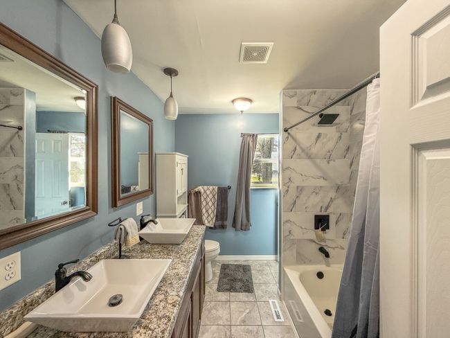 5505 Floria Dr, House other with 3 bedrooms, 3 bathrooms and null parking in Swartz Creek MI | Image 14