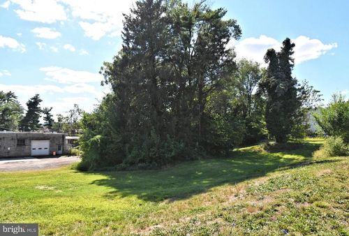 648 Lincoln Ave, POTTSTOWN, PA, 19464-4812 | Card Image