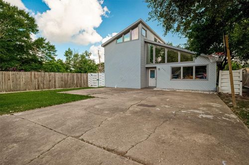 6311 Crestside Dr, Pasadena, TX, 77505-2525 | Card Image