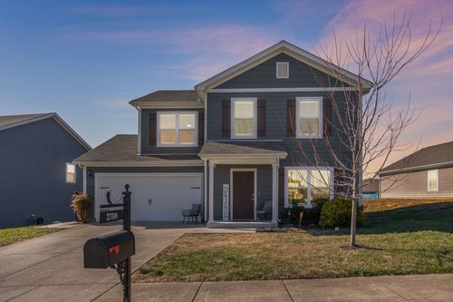2708 Swarm Ct, Columbia, TN, 38401-1036 | Card Image