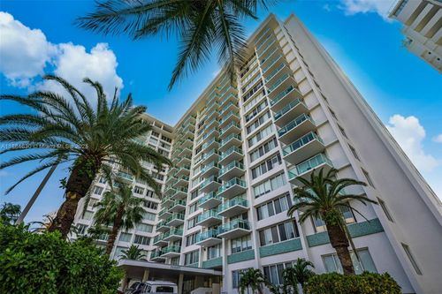 apt-432-1000 West Ave, Miami Beach, FL, 33139-4718 | Card Image