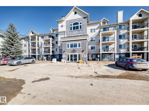 592 Hooke Rd Nw, Edmonton, AB, T5A5H2 | Card Image