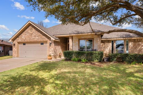 8714 Hansom Cab Cir, Temple, TX, 76502-5281 | Card Image
