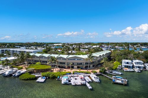 9-9 Mccoy Cir, Key West, FL, 33040-3913 | Card Image