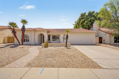4111 E Cholla Canyon Dr, Phoenix, AZ, 85044-6710 | Card Image