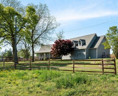 111 N Grant Rd, Seneca, SC, 29678-5008 | Card Image