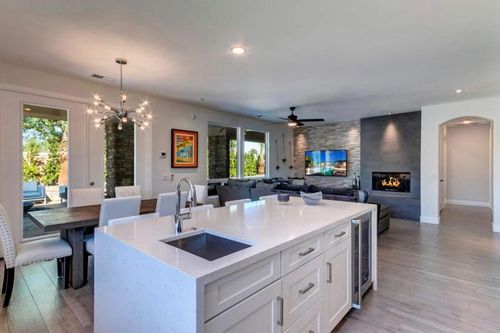145 Via Solaro, Rancho Mirage, CA, 92270-5628 | Card Image